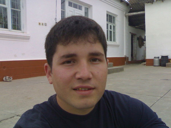 Алим Эмирвелиев