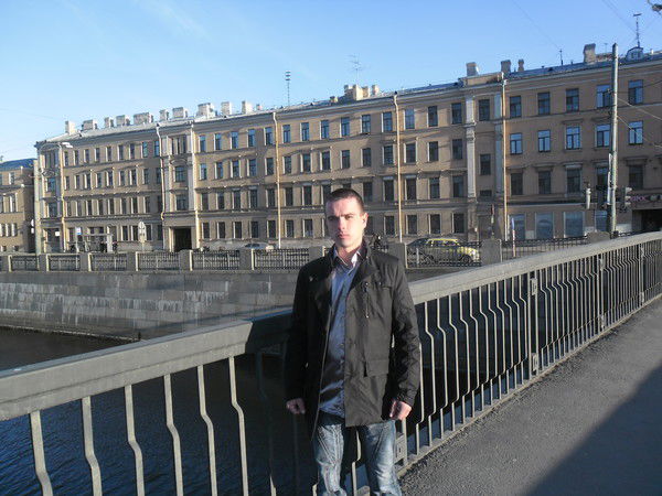 Руслан Айдинов