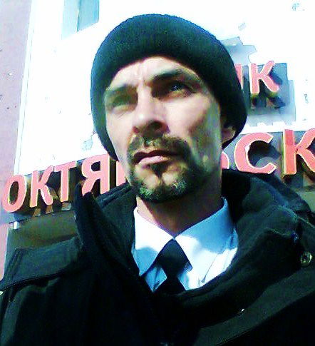 Андрей Попов