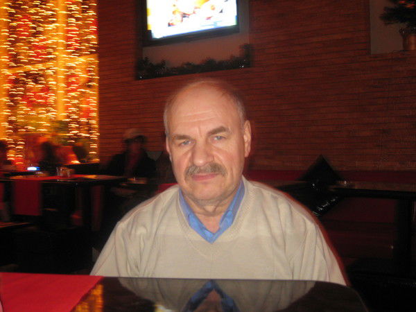 Владимир Шеботнев