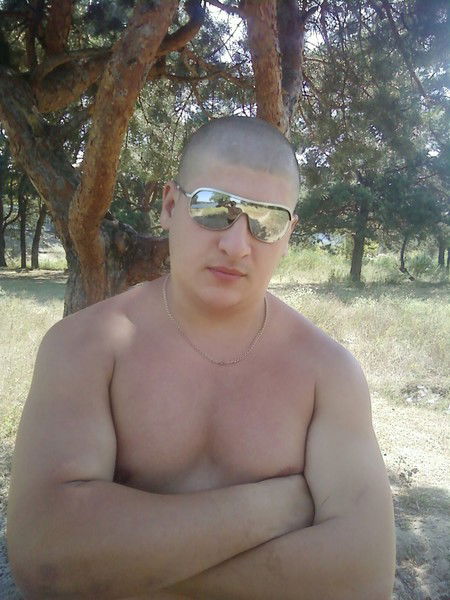 Сергей Нелюбов