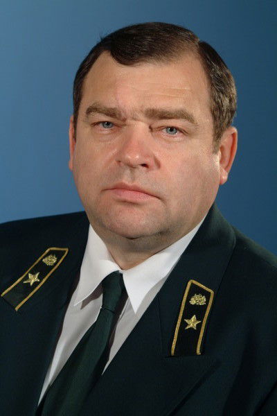 Виталий Хлюстов