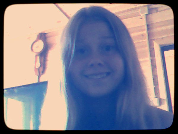 Аня Ларикова