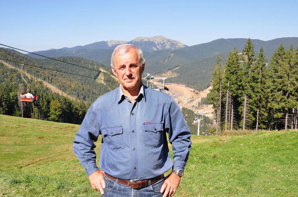 Леонид Искра