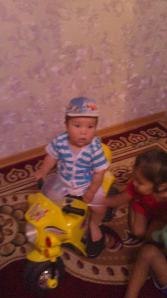 Мунар Таиров