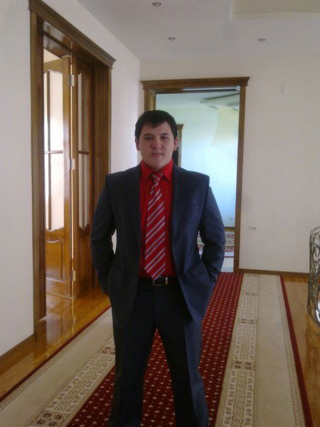 Эльдор Шавкатов