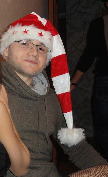 Александр Момот