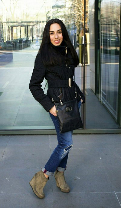 Илона Вахания