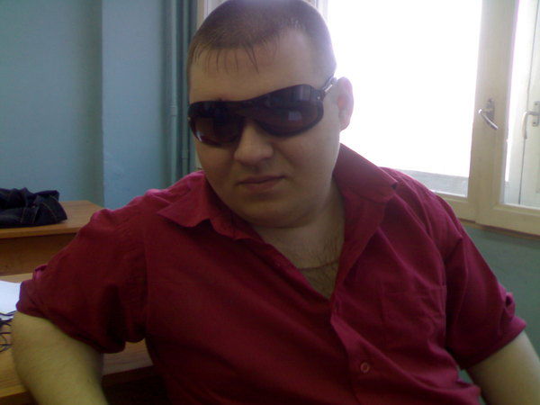 Денис Владимирович Я:)