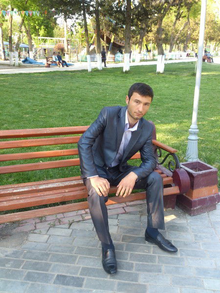 Акрам Хасанов