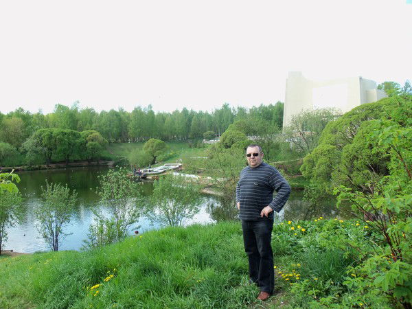 Александр Маслов