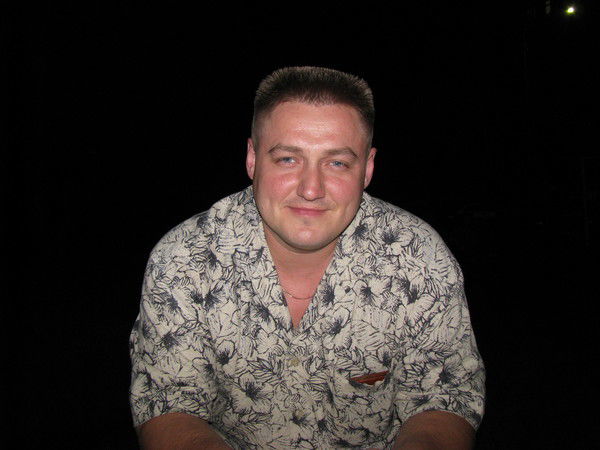 Владимир Антонов