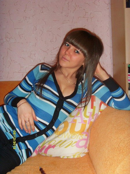 Юля Захарова