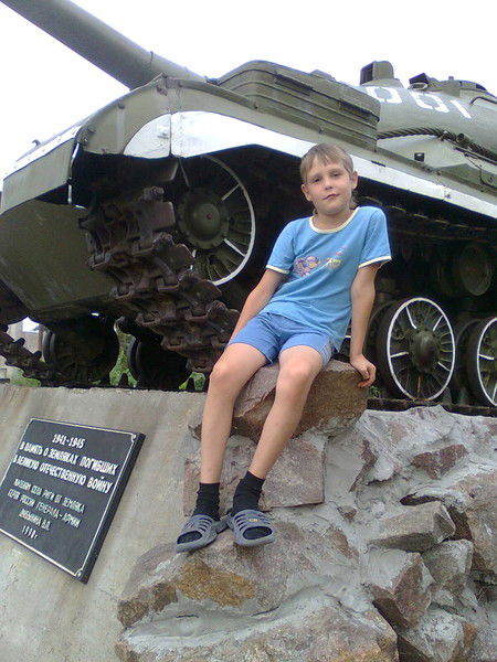 Игорь Попов