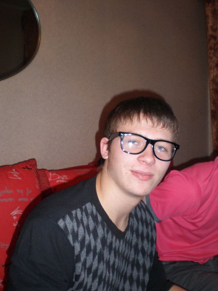 Максим Потапов