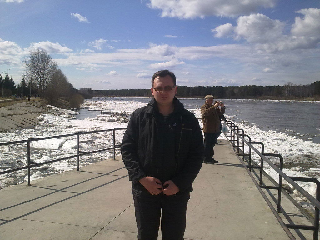 Виктор Лазарев