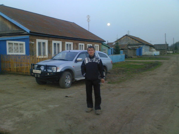 Саня Дубровин