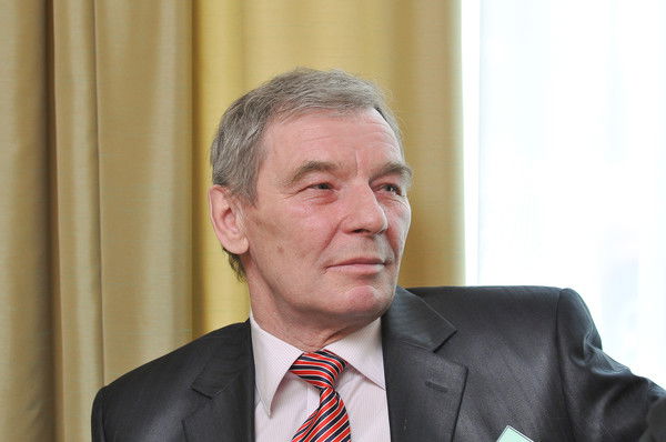 Николай Долгих