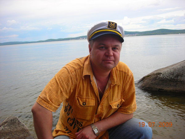 Павел Холопов