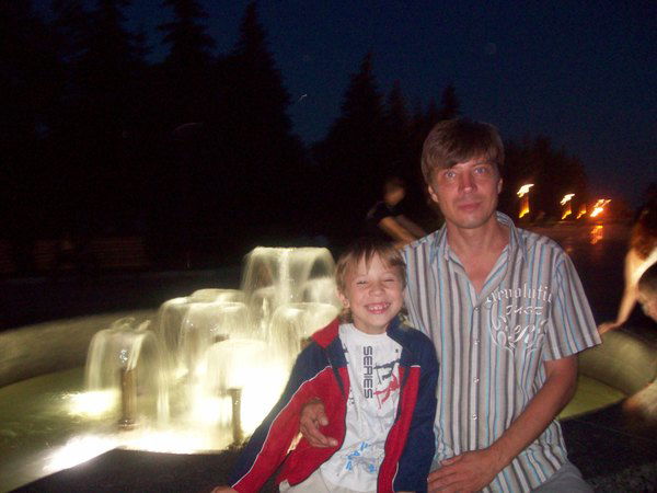 Неизвестно Неизвестно