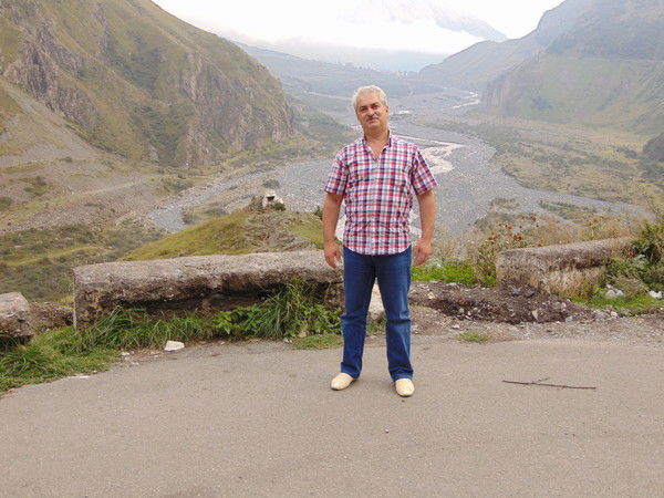 Левон Вартазарян