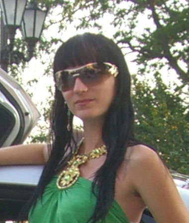 Наташа Махина