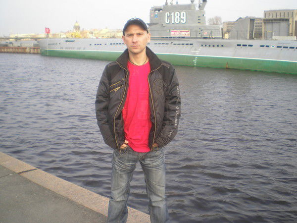 Денис Перекрестенко