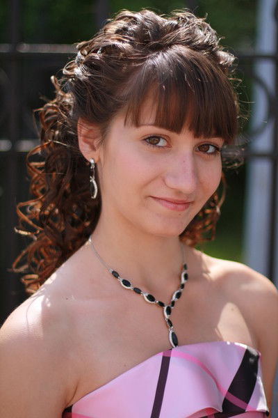 Наташа Азарова