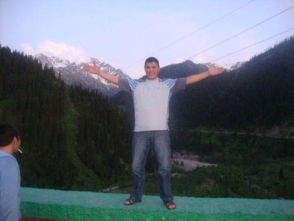 Руслан Ташимов