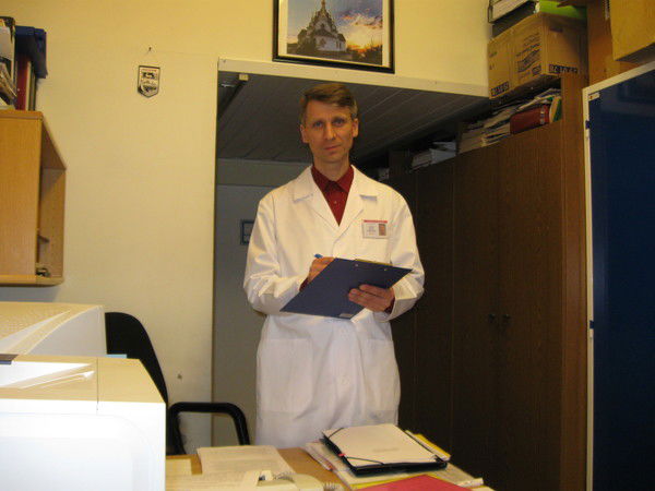 Виктор Петров