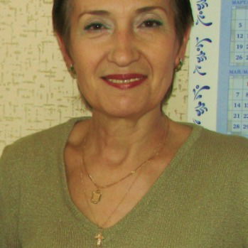Елена Пенева