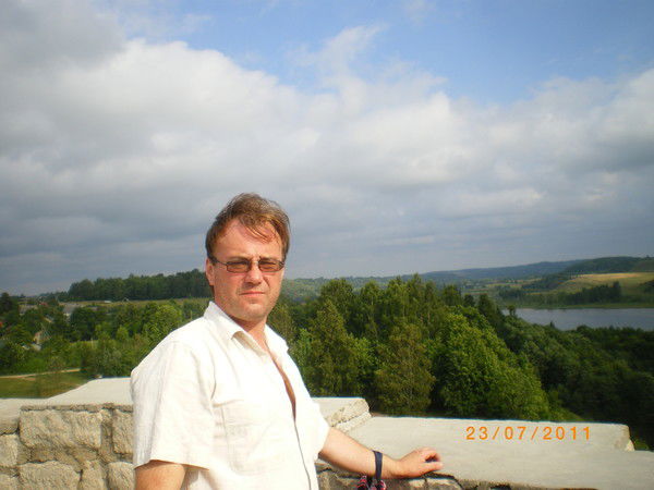 Юрий Ермолаев