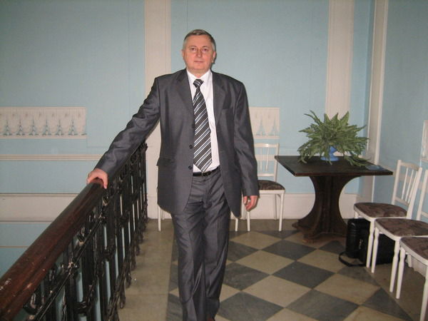 Александр Бутенко