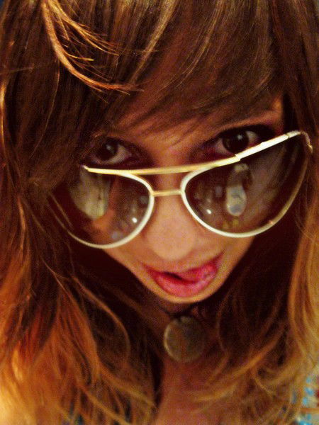 Викусёнок Емельянова