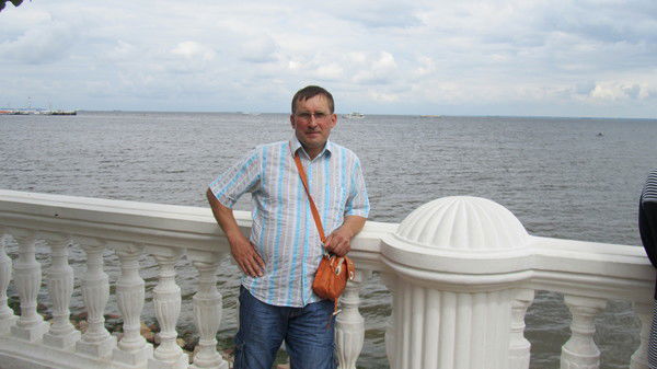 Александр Литвинов