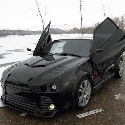 Влад Нуждин