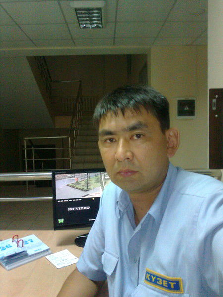 Ельнар Жакупов