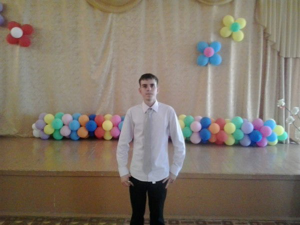 Максим Лосев