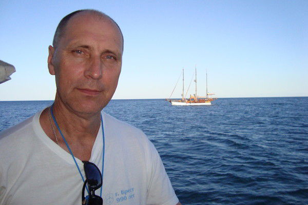 Александр Коледа