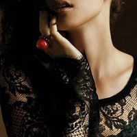 Наташа Мамина