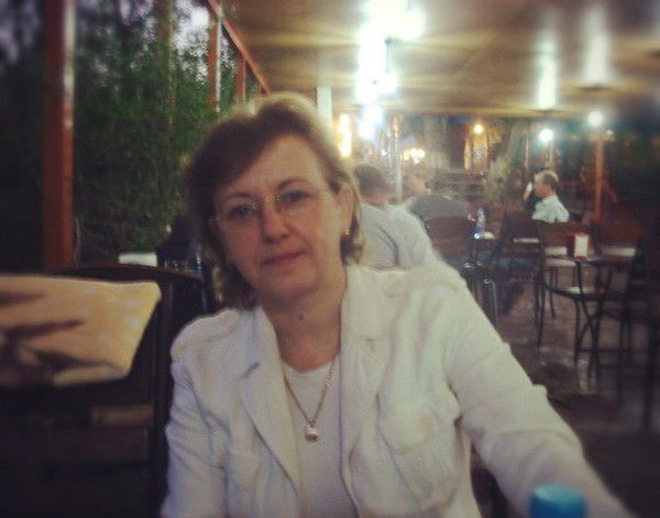 Елена Руханова