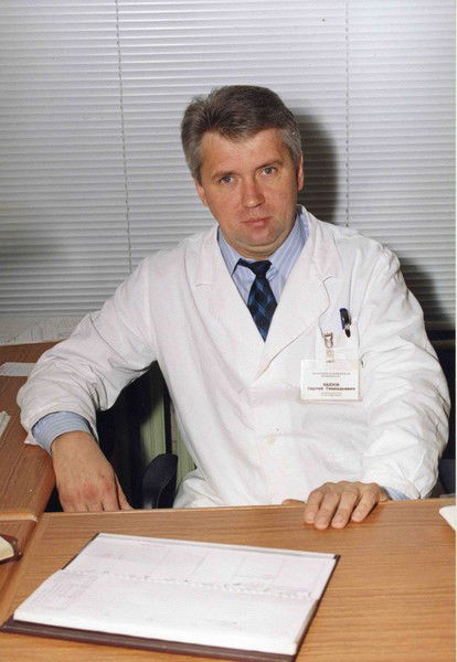 Сергей Вахлов