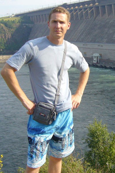 Игорь Воронов