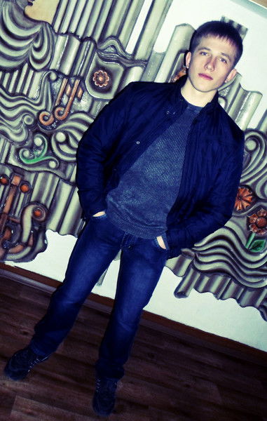 Владислав Захаров