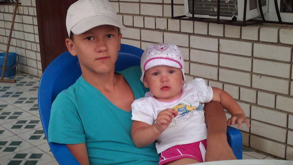 Роман Хамхоев