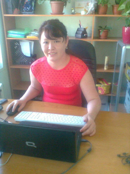 Моля Акынова