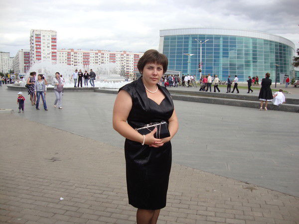 Лариса Дмитриева