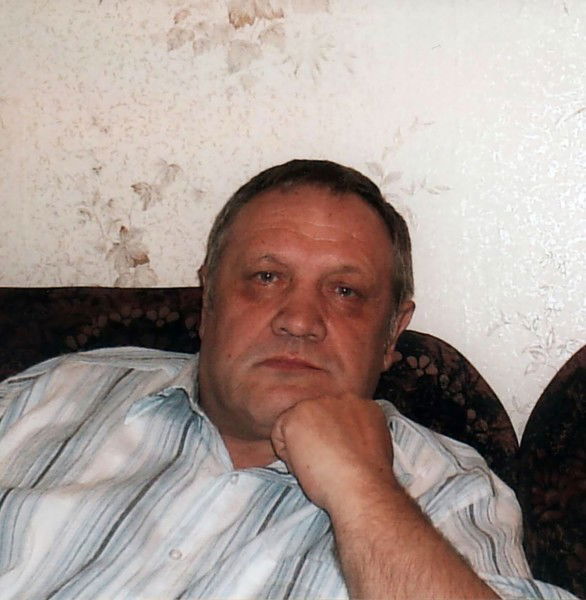 Анатолий Пивоваров