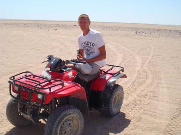 Евгений Никонов