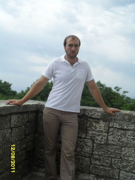 Николай Веснин